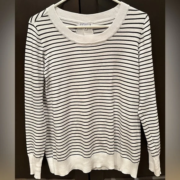 Eight 18 Sweaters Dj Juju Francie Back Detail Pullover Poshmark - Main Image